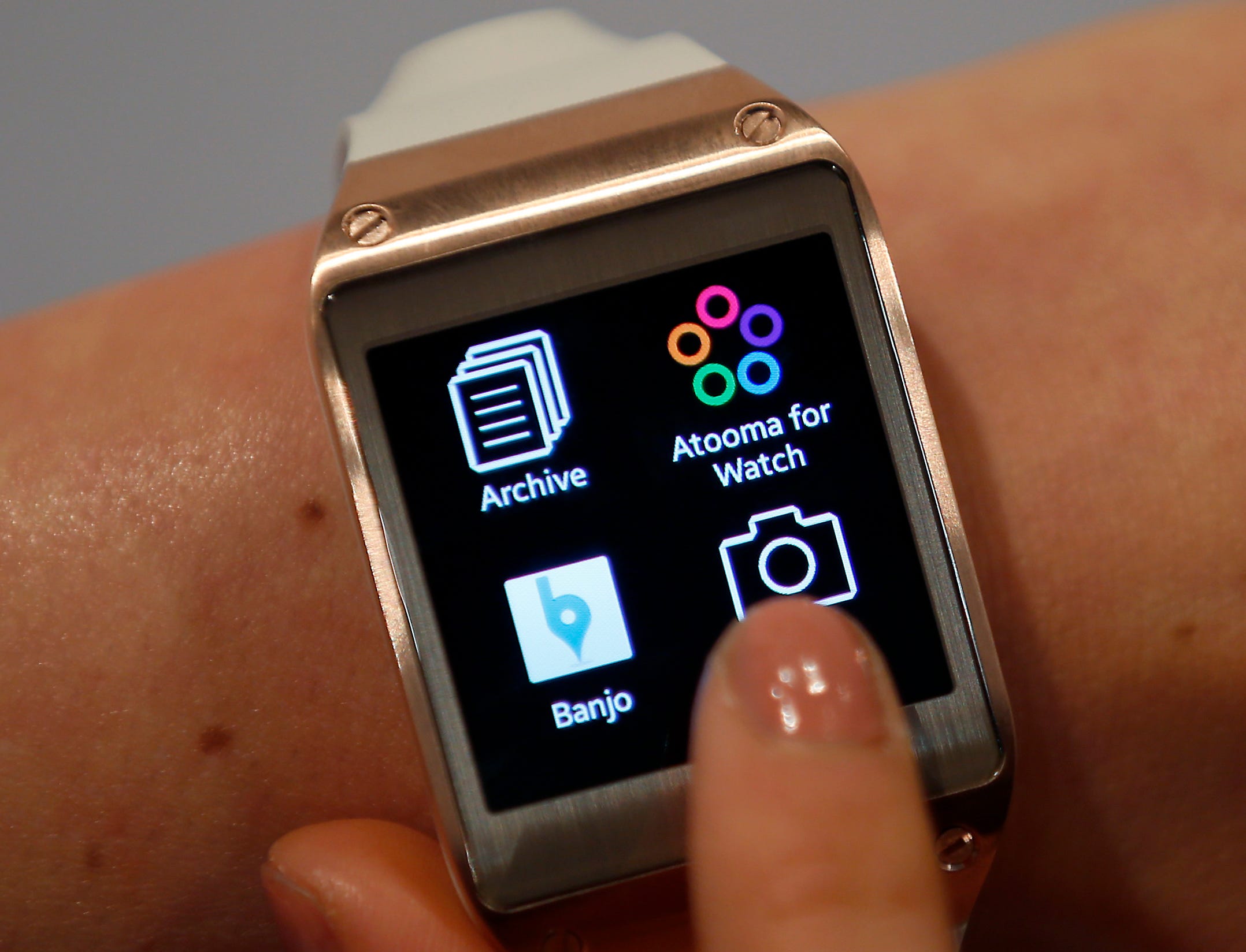 samsung galaxy gear 2013